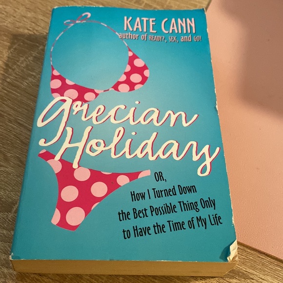 Set of 2 beach reads - Picture 5 of 7